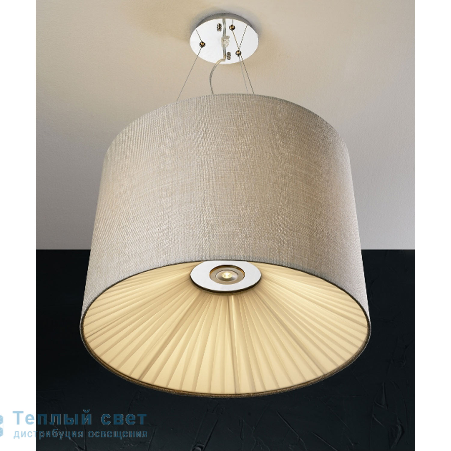 Zambelis 21082 PENDANT LIGHT 7L(6*E27 AND 1 LED) D50 BEIGE FABRIC SHADE подвесной абажур